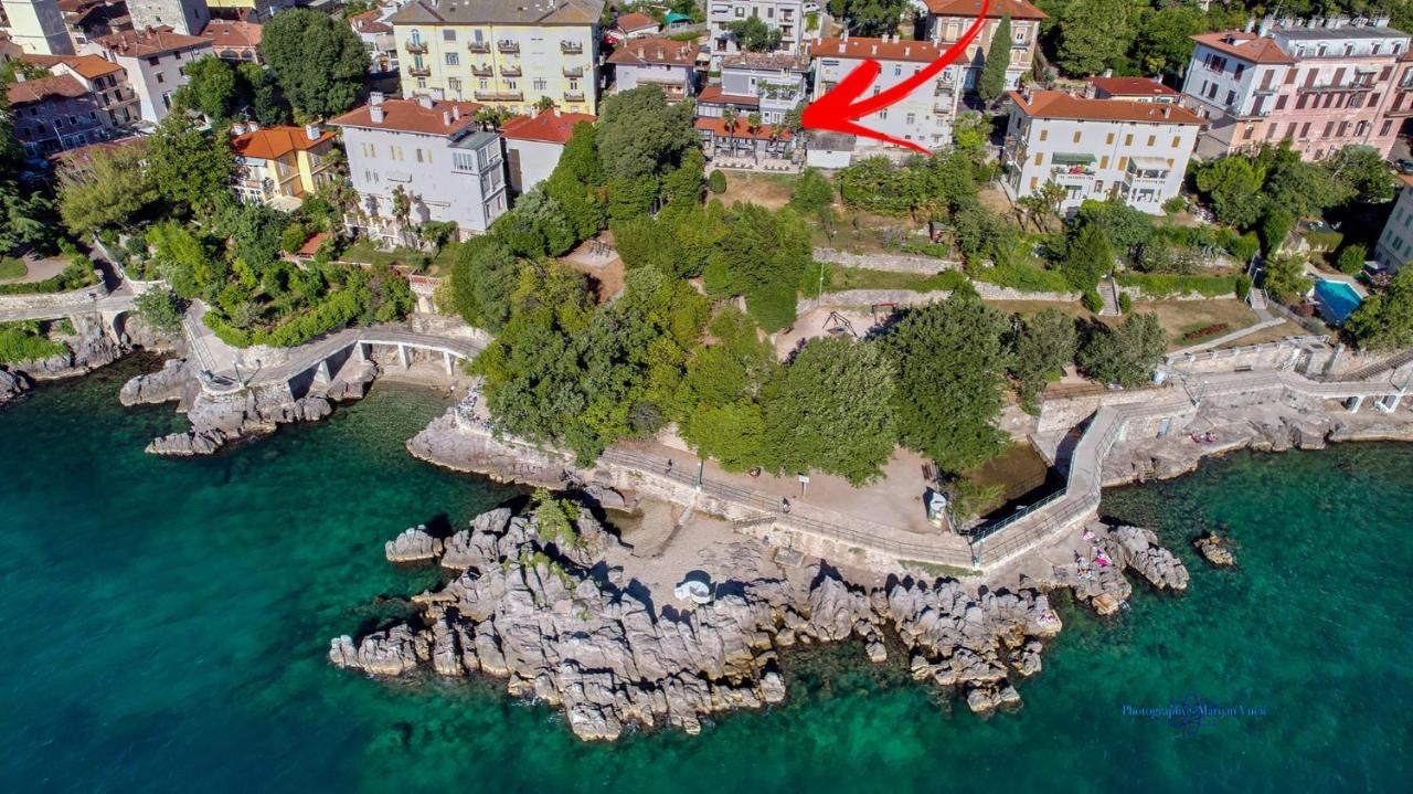Villa Clara Lovran Exteriér fotografie